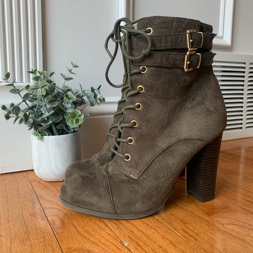 Charlotte Russe Green High Heel Boots